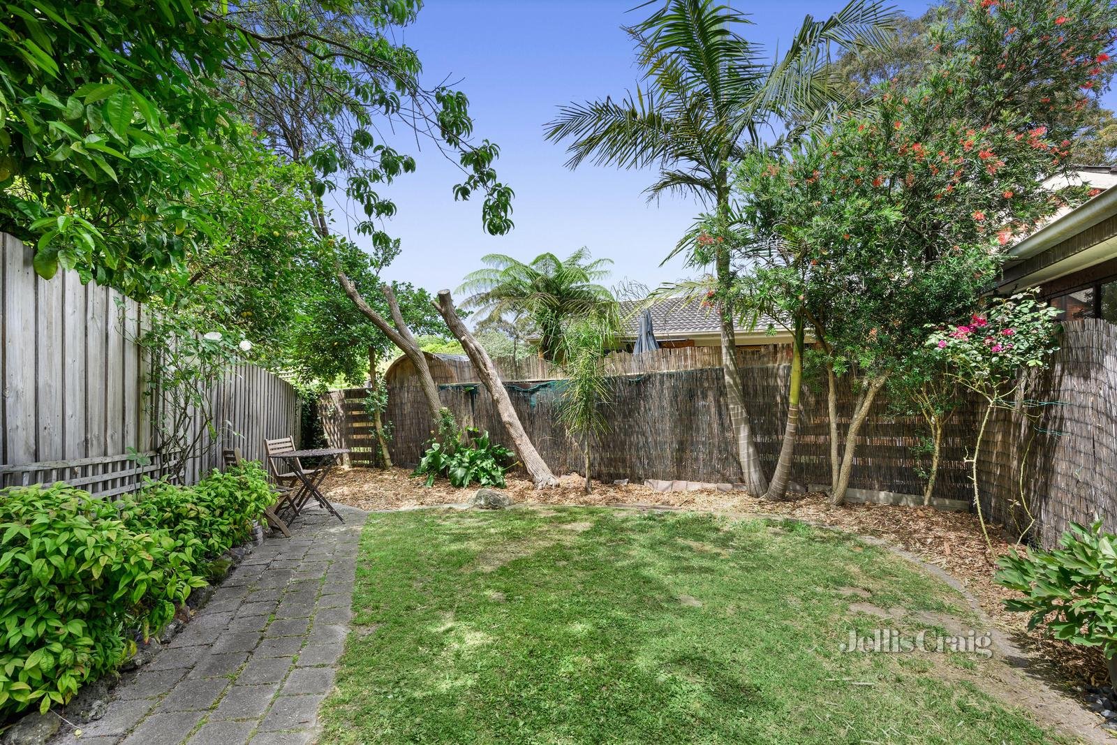 2/354 Mount Dandenong Road, Croydon image 9