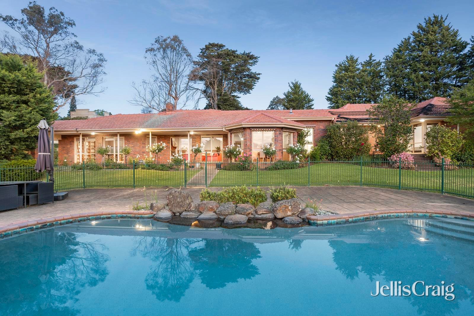 236-238 Porter Street, Templestowe image 2