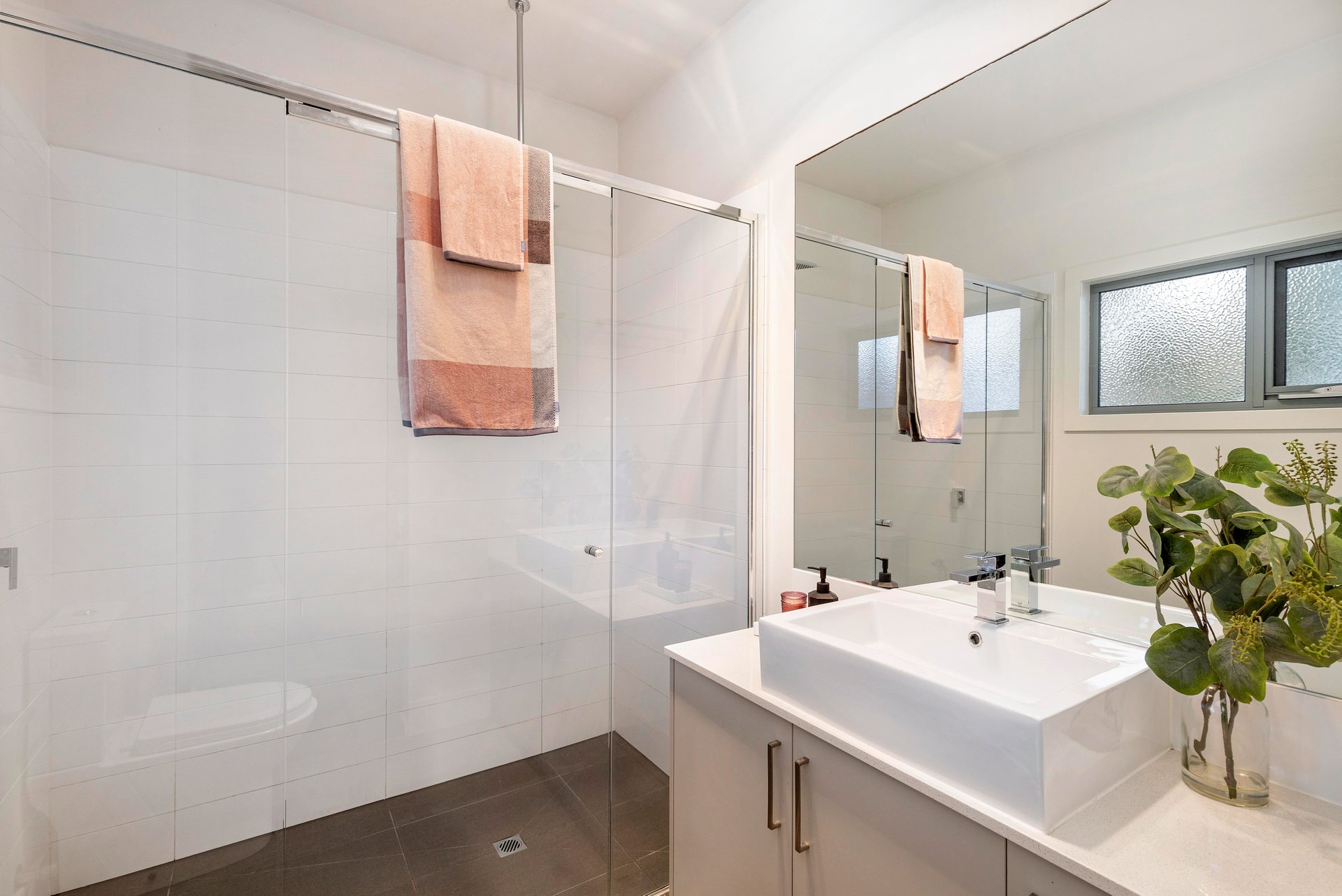 2/36 Alexandra Street, Greensborough image 10