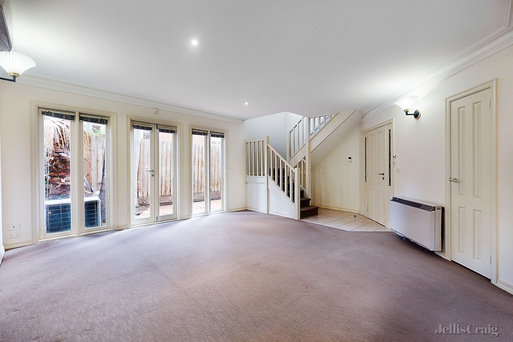 2/36 Alfred Street, North Melbourne image 3