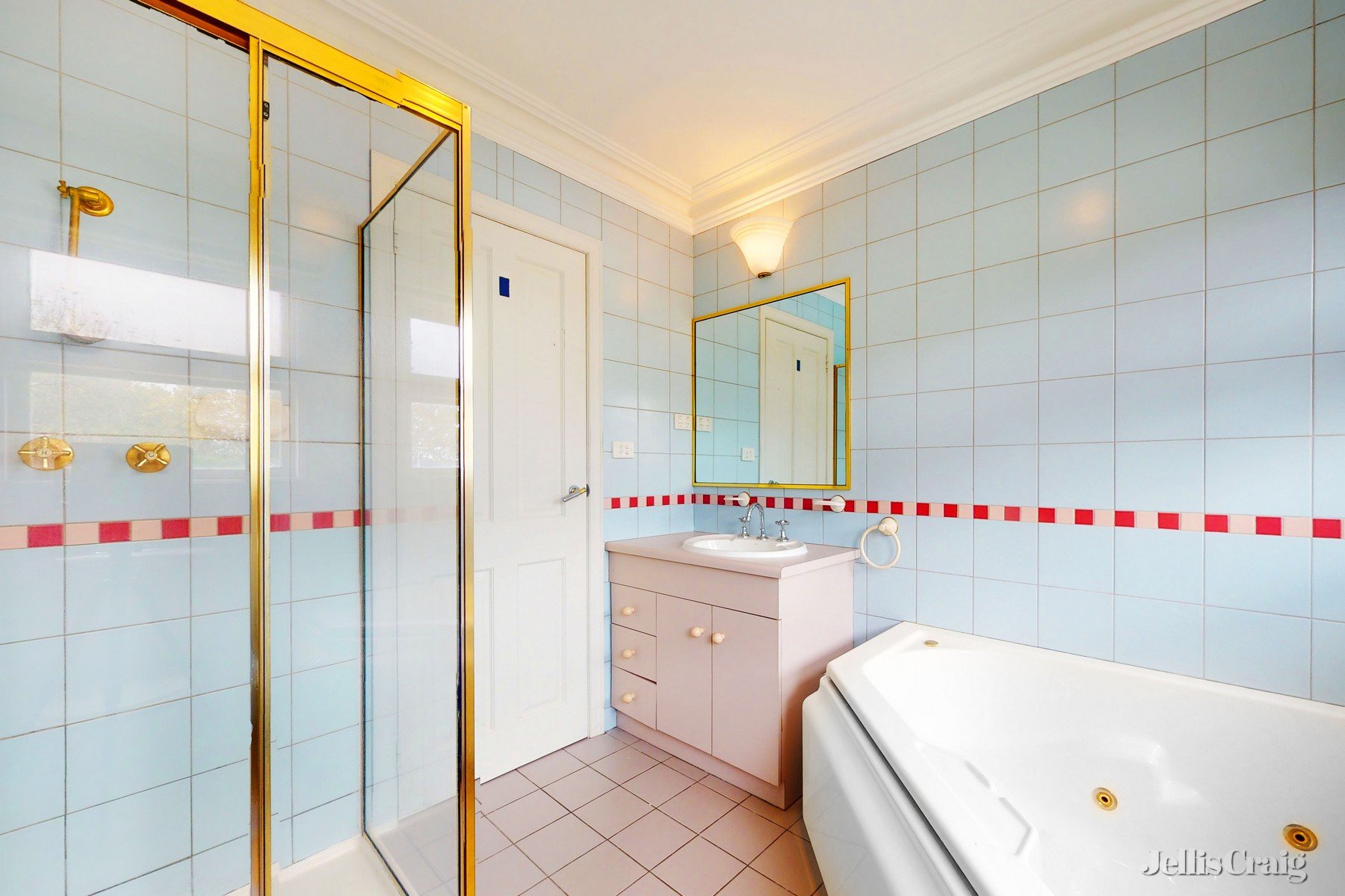 2/36 Alfred Street, North Melbourne image 9