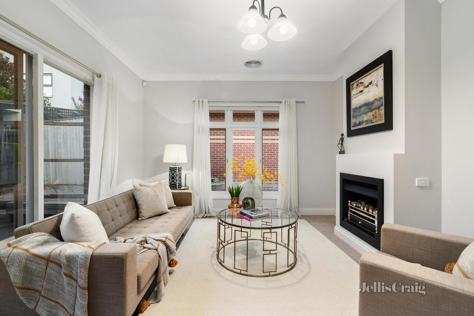 2/36 Boisdale Street, Surrey Hills image 2