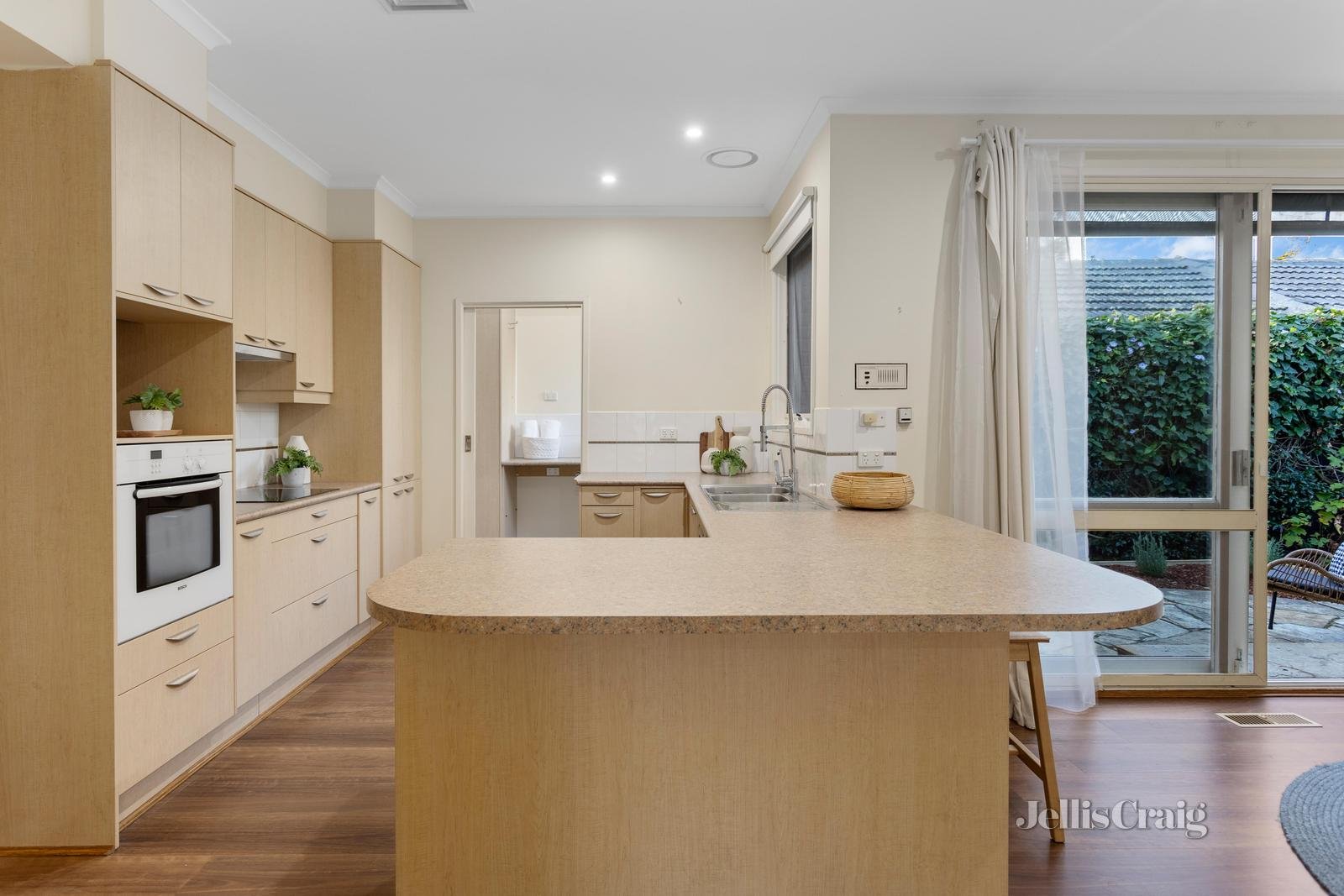 2/36 Daniell Place, Kew image 7