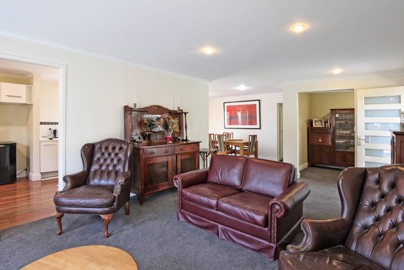 Property Gallery Thumbnail 3