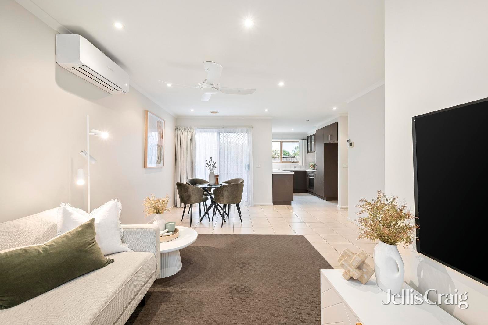 2/36 Kidgell Street, Lilydale image 3
