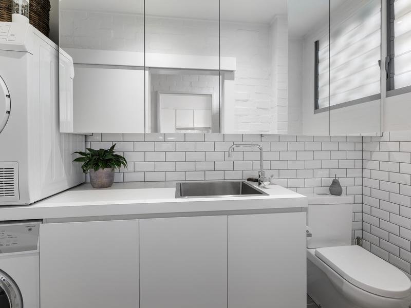 2/36 Manning Road, Malvern East image 7