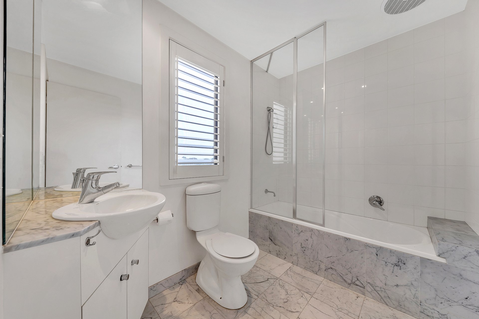 2/36 McKillop Street, Geelong image 15
