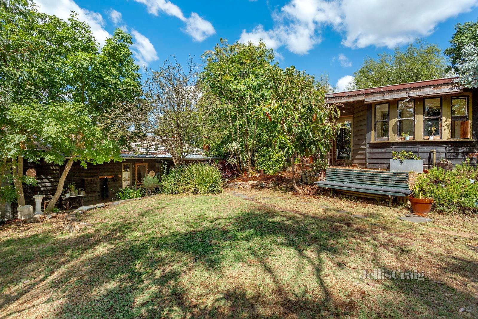 236 Research-Warrandyte Road, North Warrandyte image 16