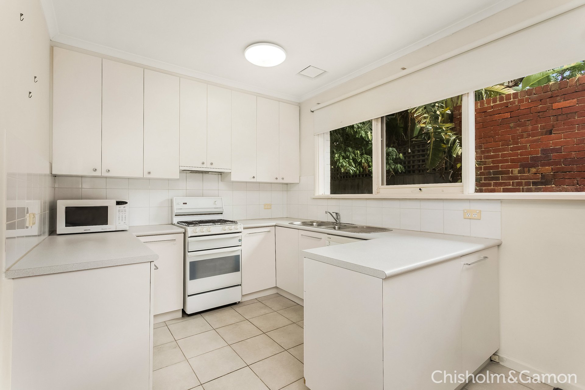 2/36 Riddell Parade, Elsternwick image 6