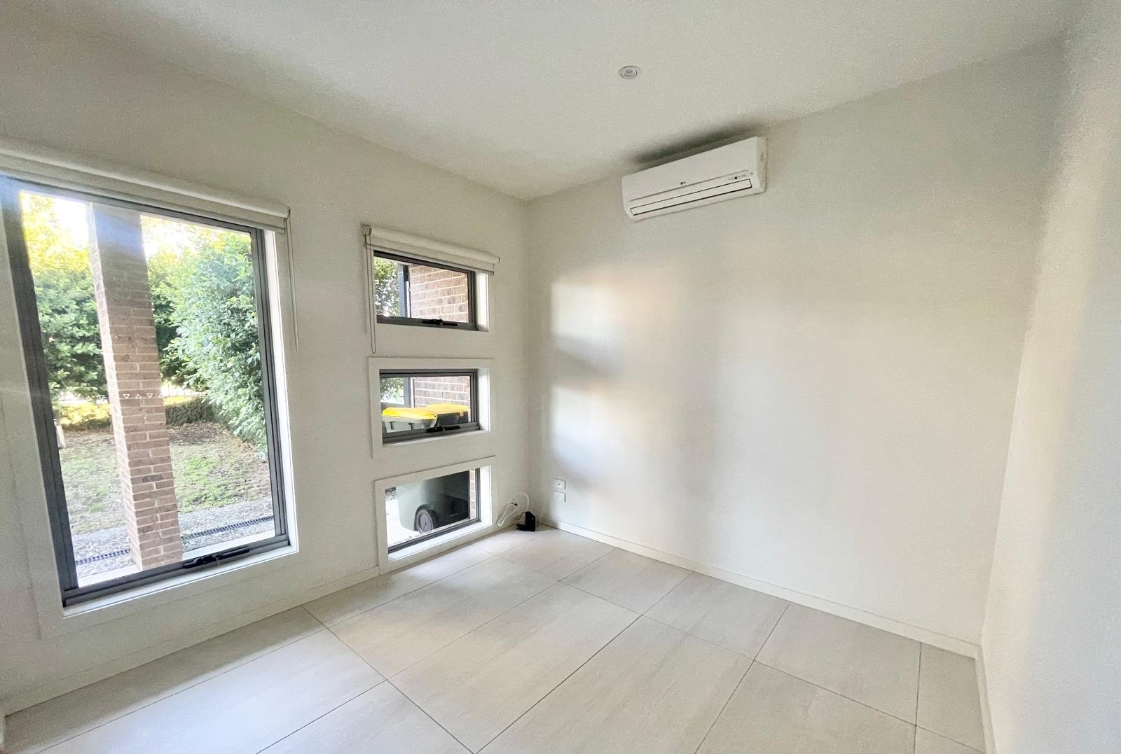 2/36 Rosehill Road, Niddrie image 2