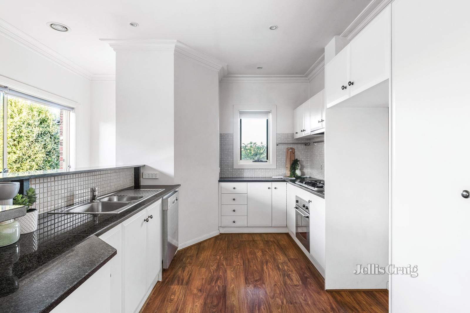 2/363 High Street, Templestowe Lower image 4
