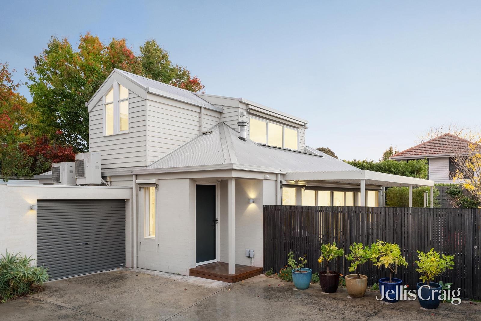 2/37 Barton Street, Surrey&nbsp;Hills image 1