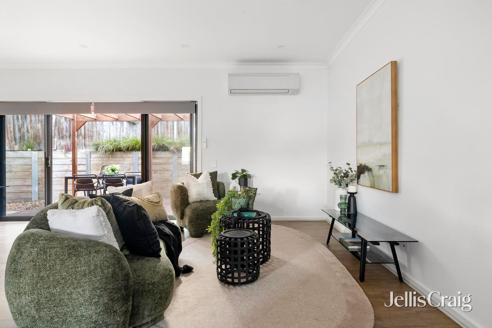 2/37 Drysdale Street, Yallambie image 3