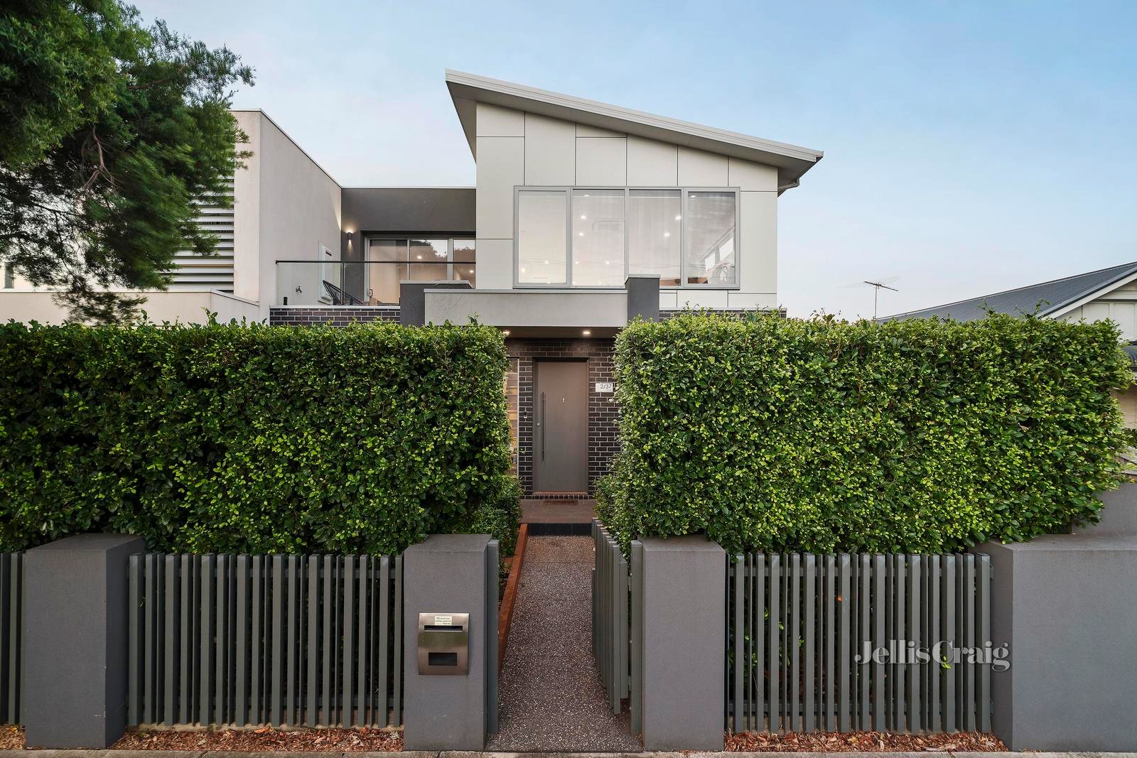 2/37 Epsom Road, Ascot Vale image 1