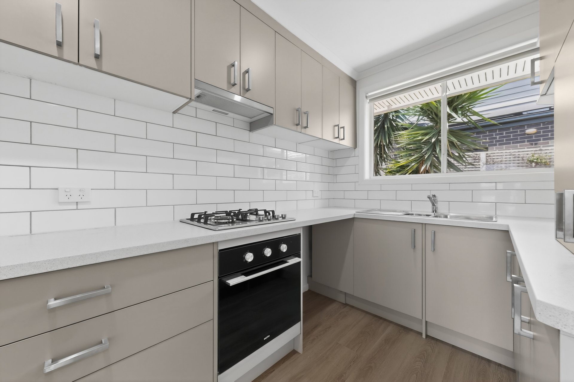 2/37 Northcote Avenue, Balwyn image 4