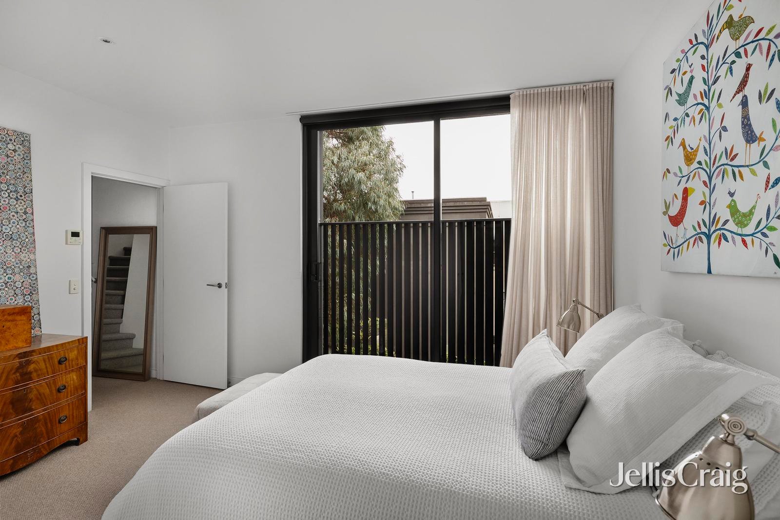 2/37 Robinson Road, Hawthorn image 6