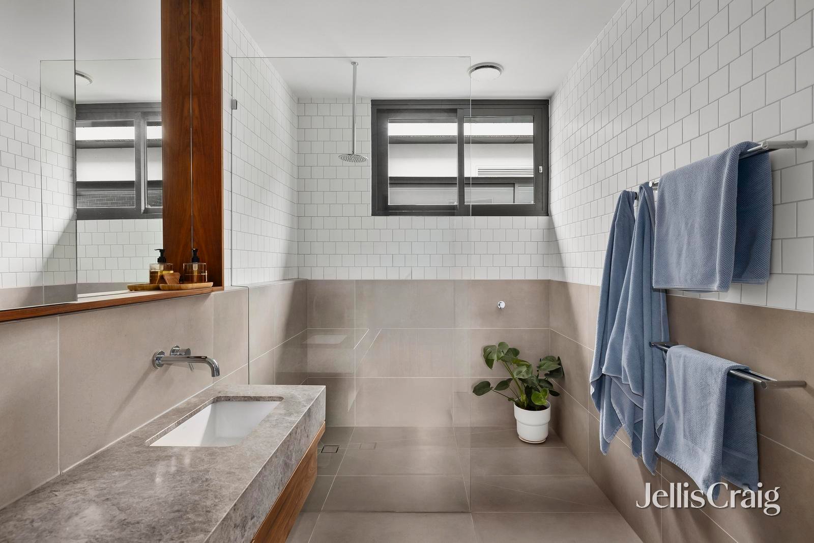 2/37 Robinson Road, Hawthorn image 13