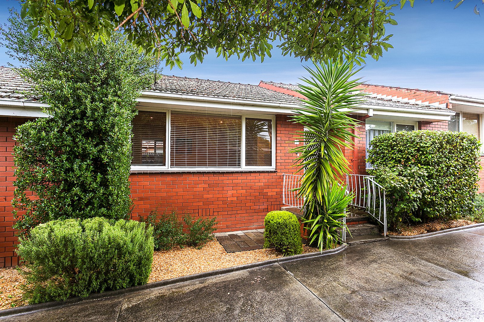 2/37 Strathalbyn Street, Kew East VIC 3102 2/37 Strathalbyn Street, Kew East VIC 3102