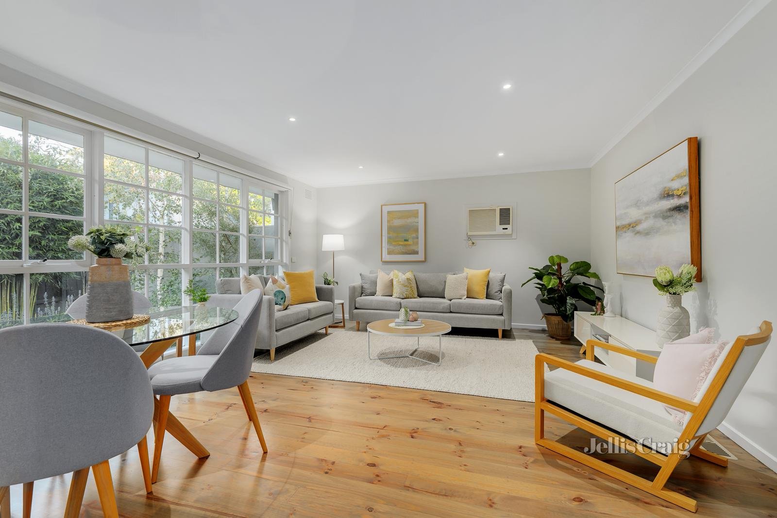 2/37 The Avenue, Blackburn image 3