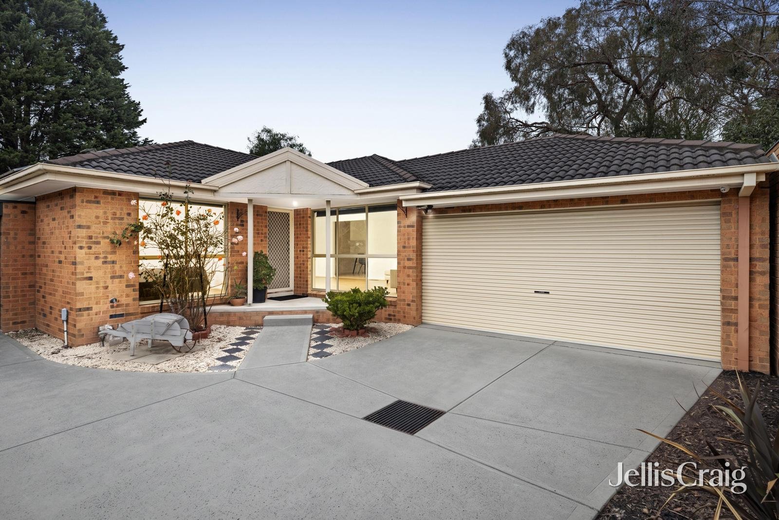 2/37 Thomas Street, Croydon&nbsp;South image 1