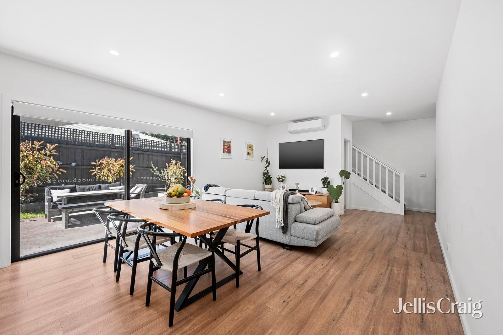 2/370 Maroondah Highway, Croydon image 5