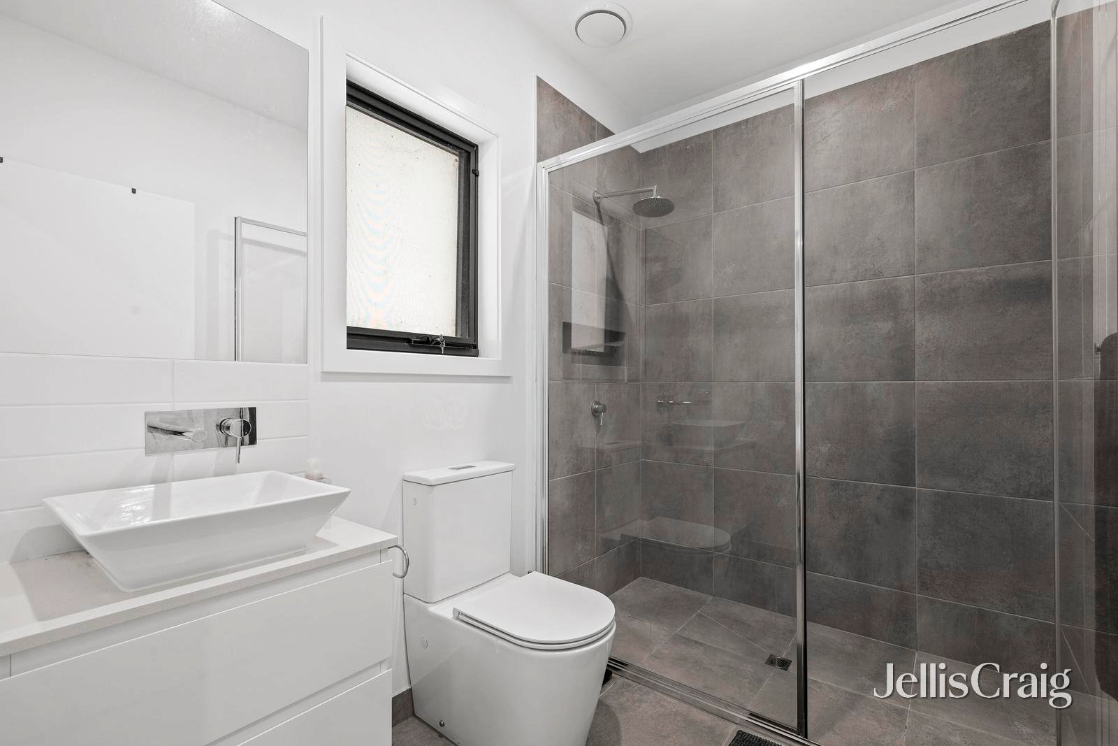 2/370 Maroondah Highway, Croydon image 9