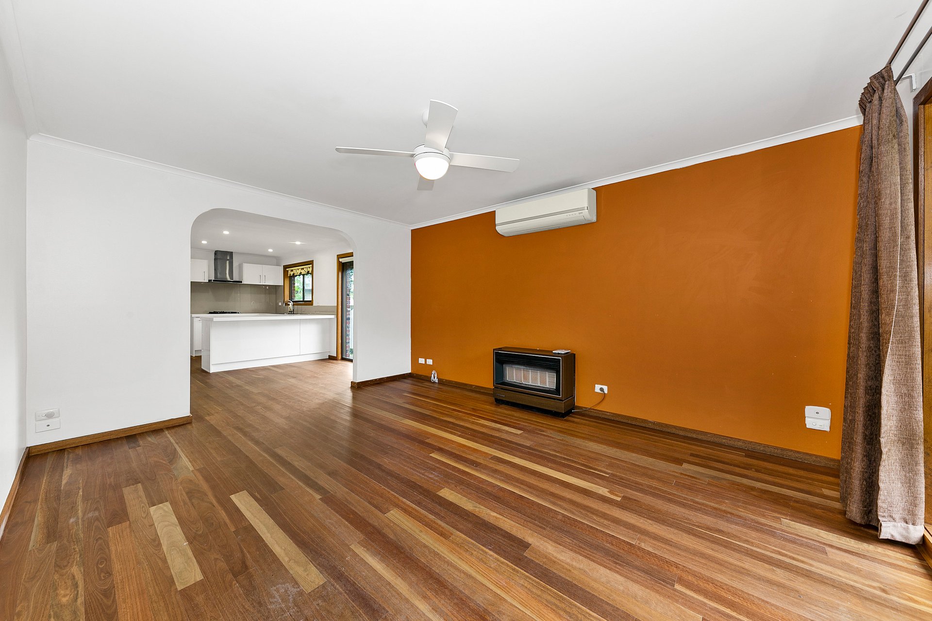 2/371 Canterbury Road, Forest Hill image 2