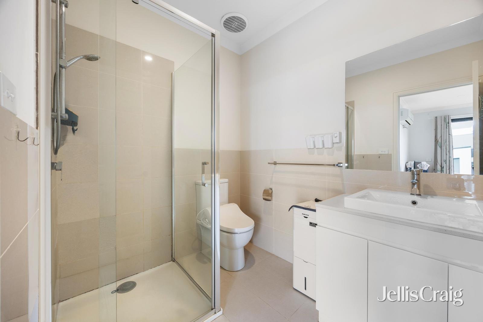 2/372 Burwood Highway, Burwood image 4