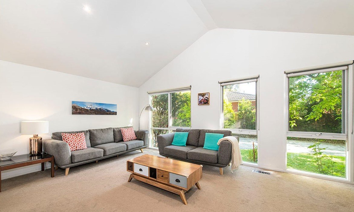 2/372 Middleborough Road, Blackburn image 2