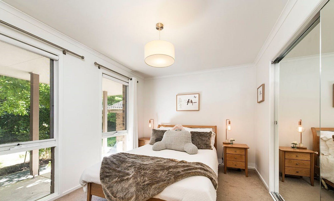 2/372 Middleborough Road, Blackburn image 6