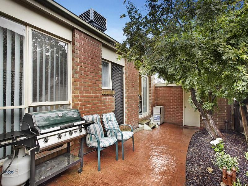 2/374 Belmore Road, Mont Albert North image 8