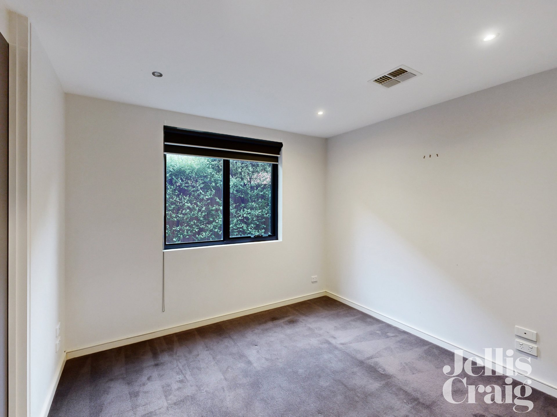 2/374 Riversdale Road, Hawthorn East image 5