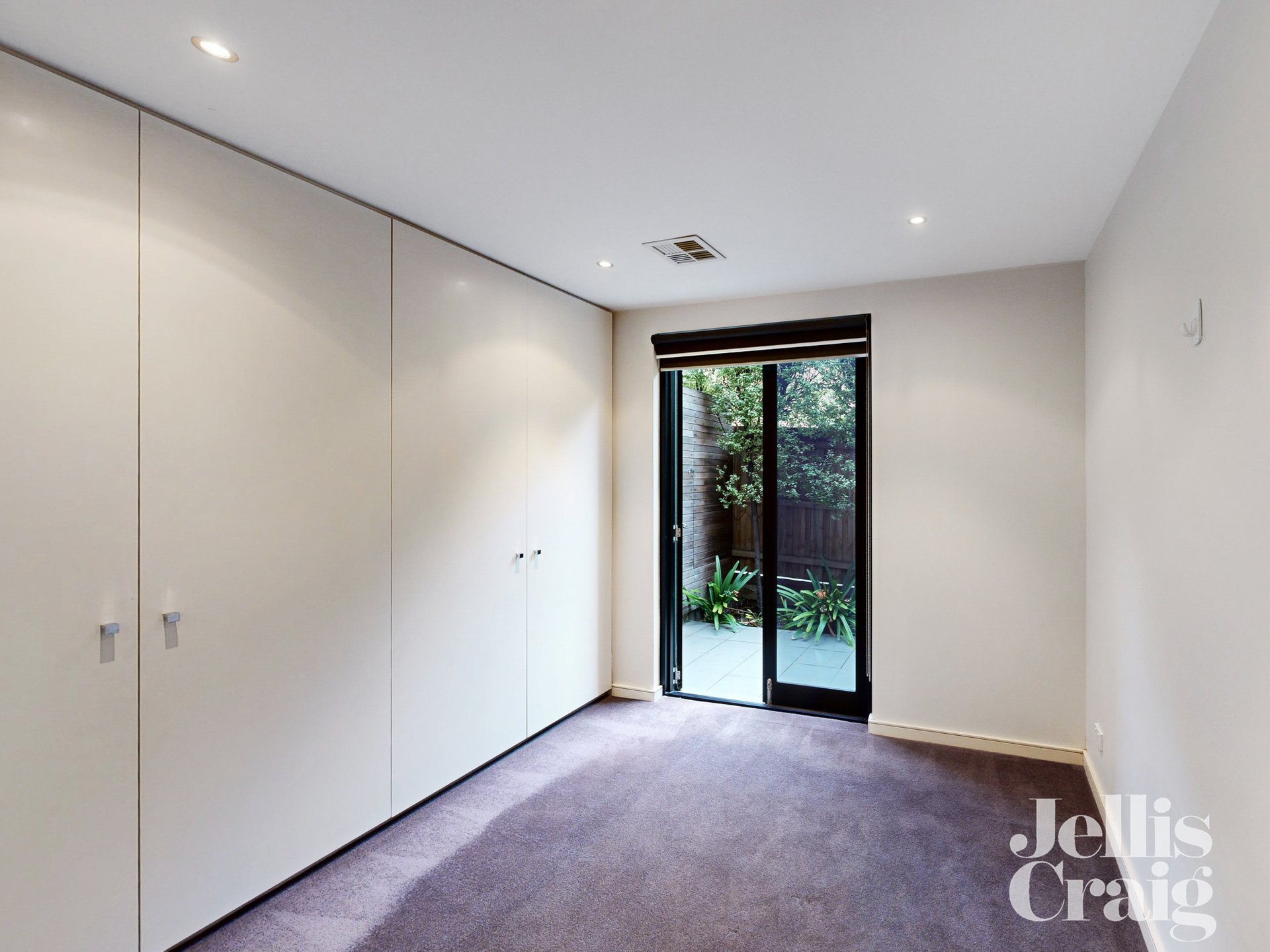 2/374 Riversdale Road, Hawthorn East image 8