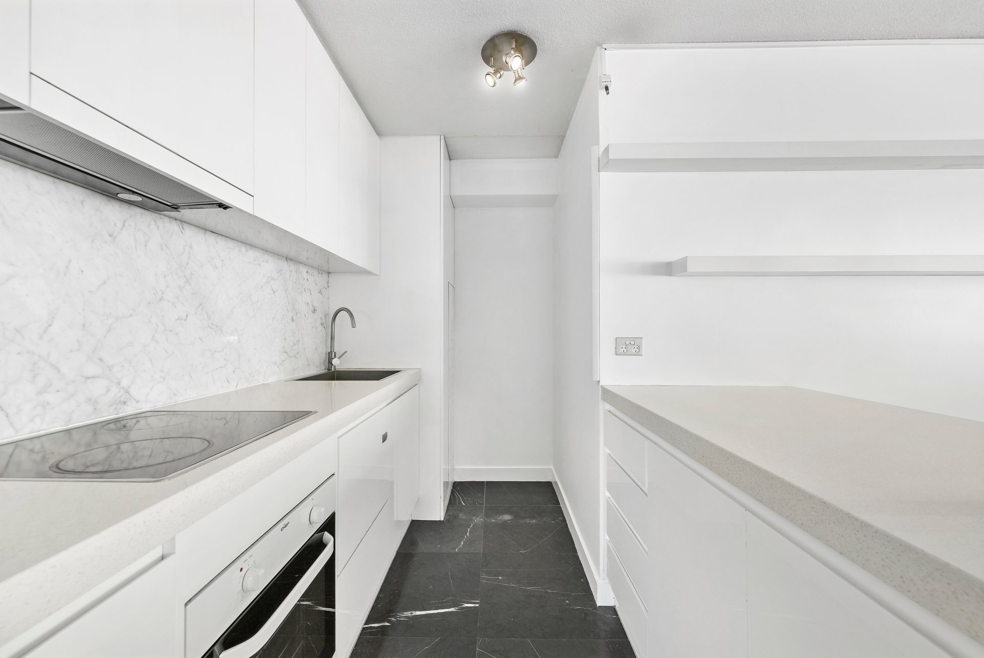 2/375 Hoddle Street, Collingwood image 2