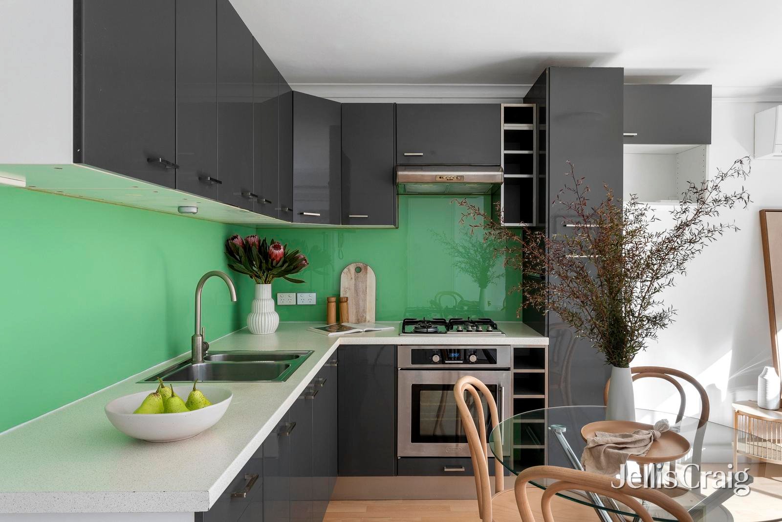 2/376 Albert Street, Brunswick image 4