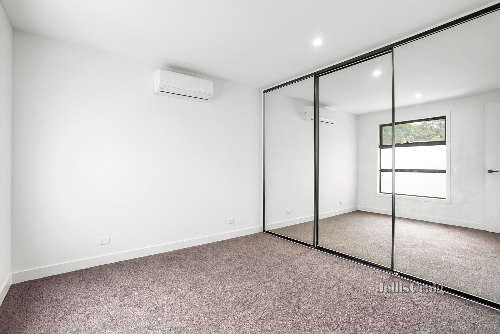 2/376 Lower Plenty Road, Viewbank image 6