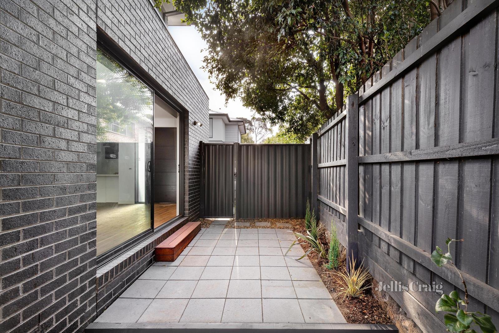 2/376 Lower Plenty Road, Viewbank image 8