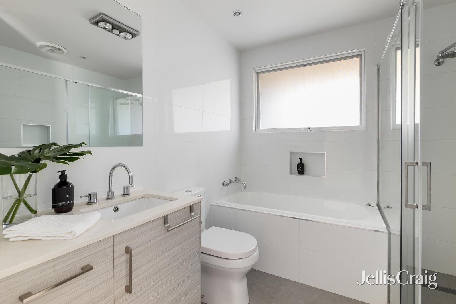 2/376 Mont Albert Road, Mont Albert image 7
