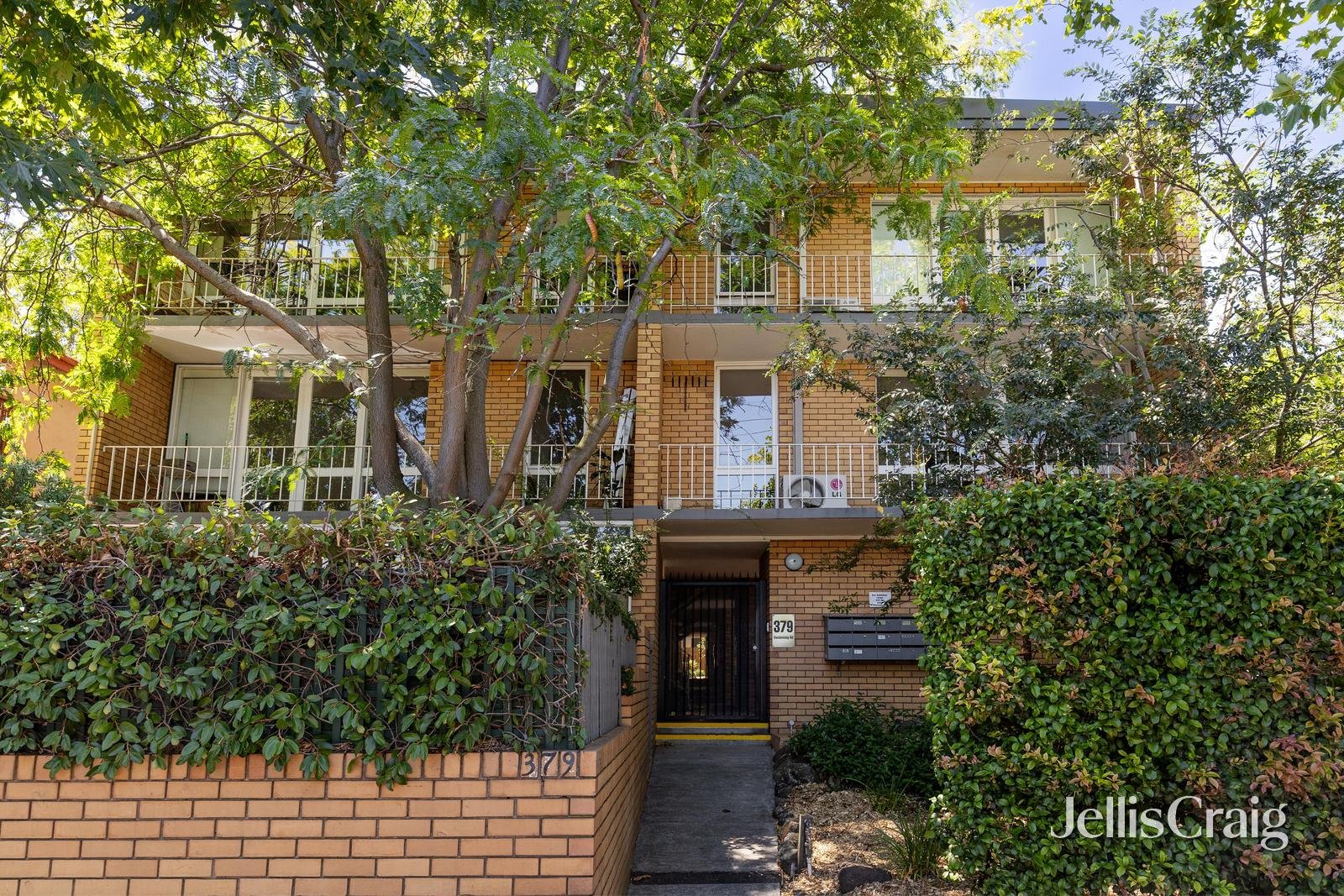 2/379 Dandenong Road, Armadale image 8