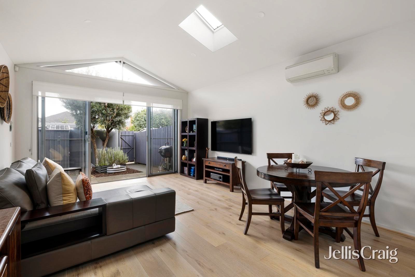237B Murrumbeena Road, Murrumbeena image 2