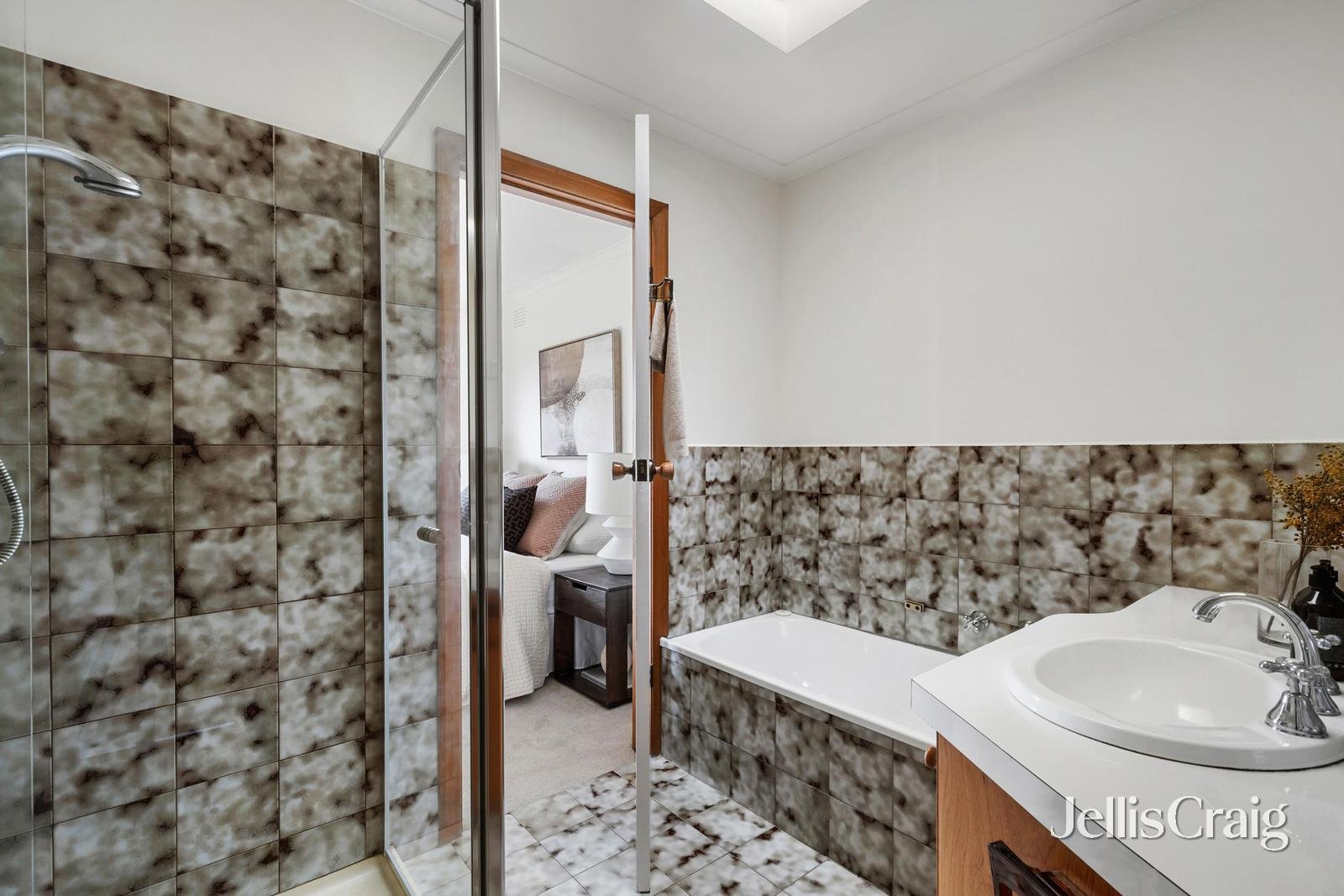 2/38-40 Shepherd Street, Surrey&nbsp;Hills image 6