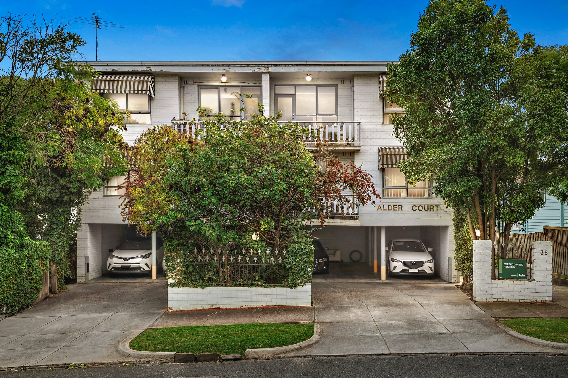 Property Gallery - Main Image