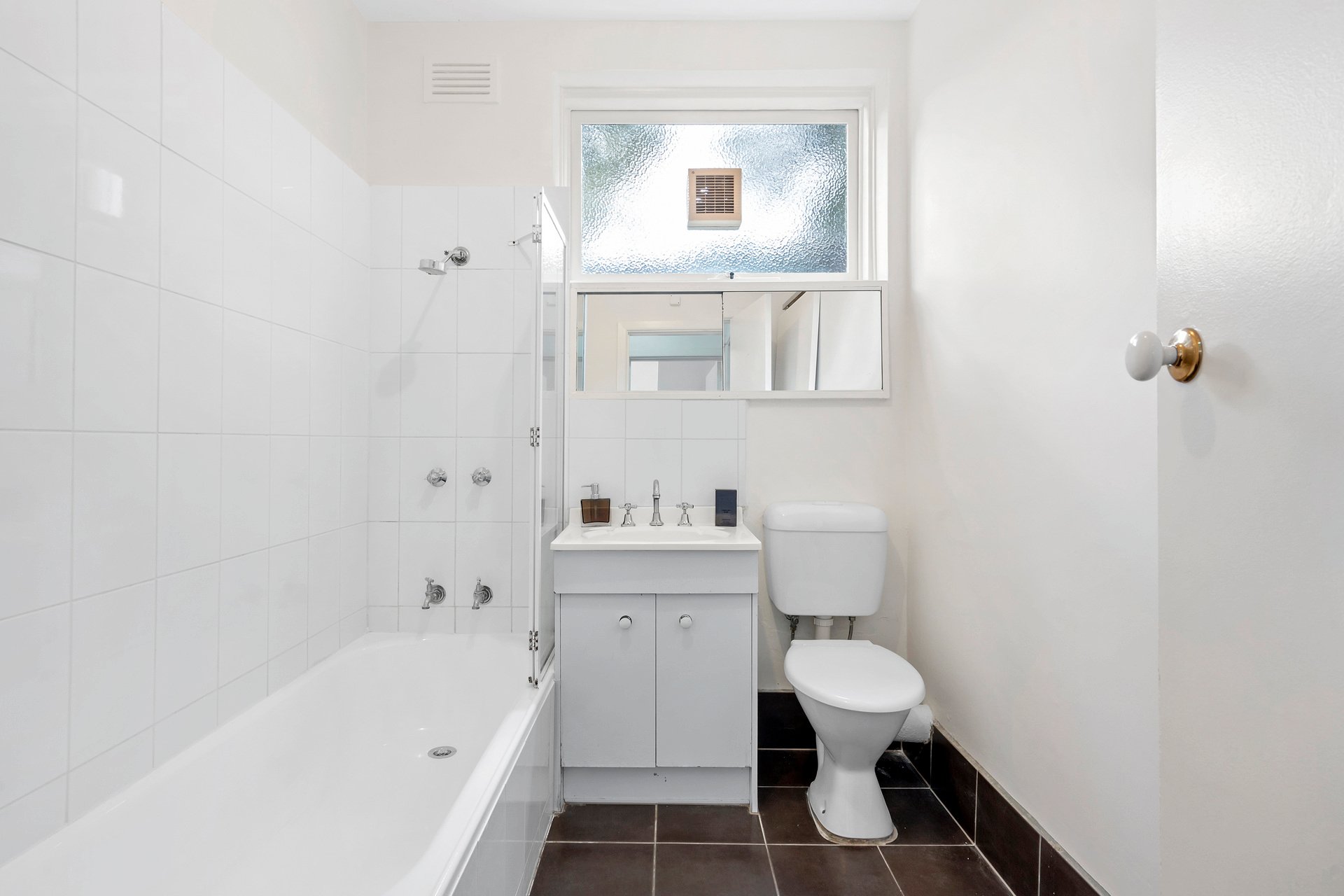 Property Gallery Thumbnail 7