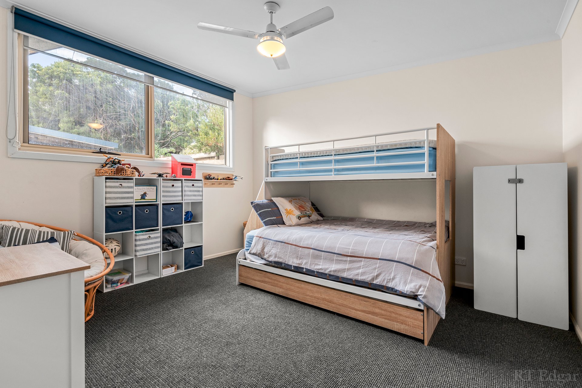 Property Gallery Thumbnail 9