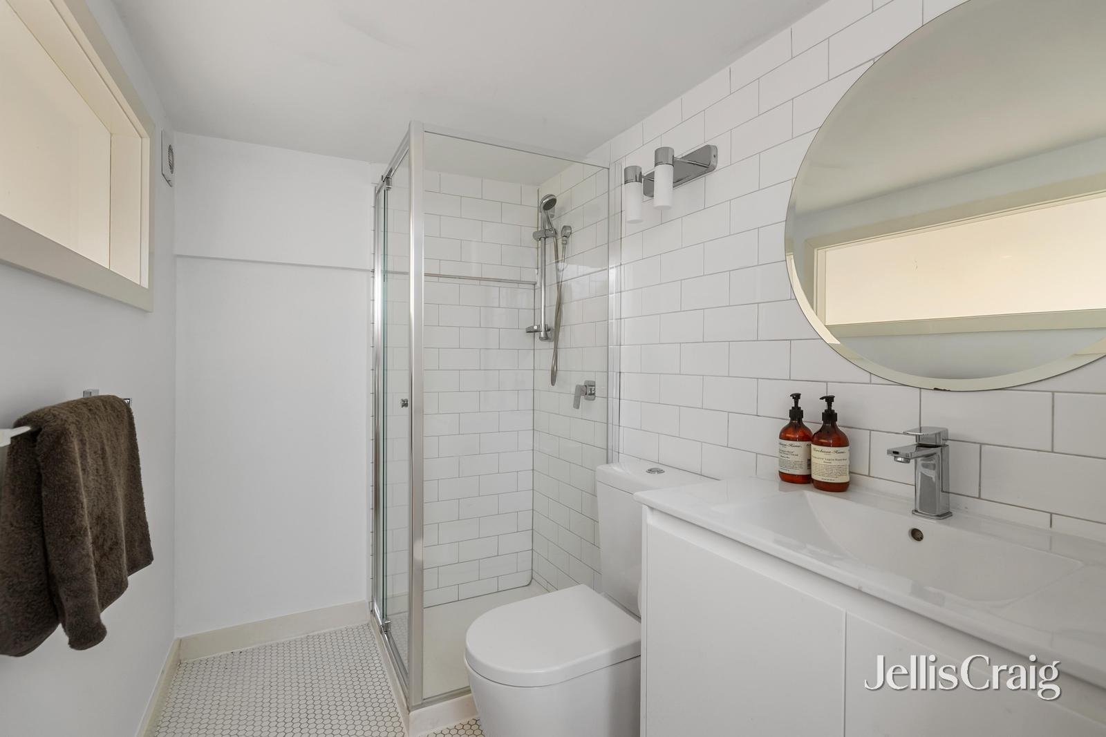 238 Langridge Street, Abbotsford image 9