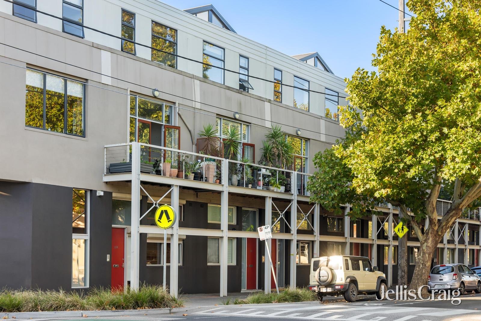 238 Langridge Street, Abbotsford image 10