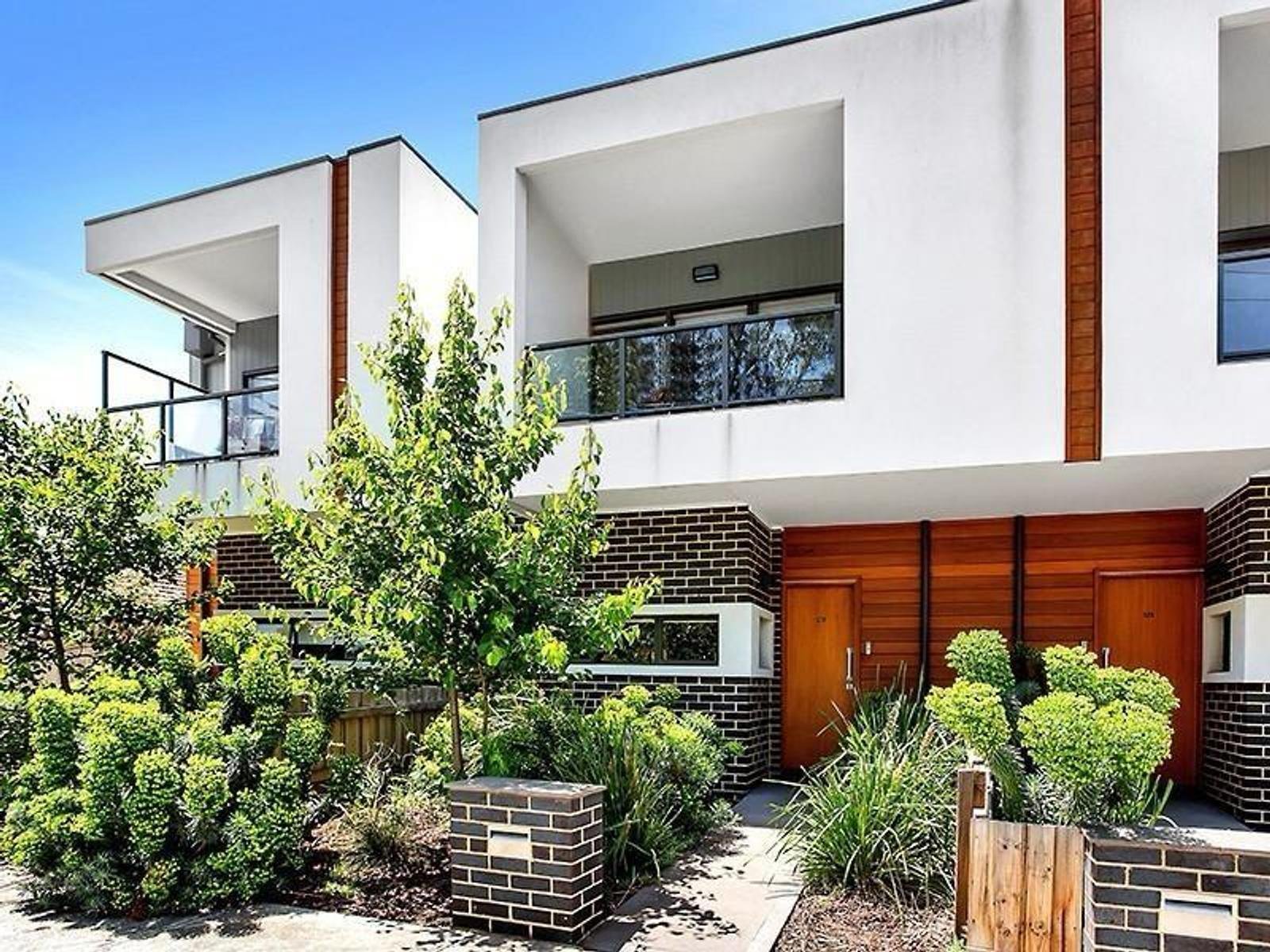 2/38 Lawson Street, Essendon VIC 3040