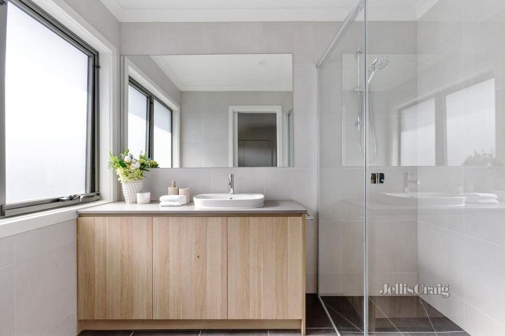 2/38 Leigh Road, Croydon image 5