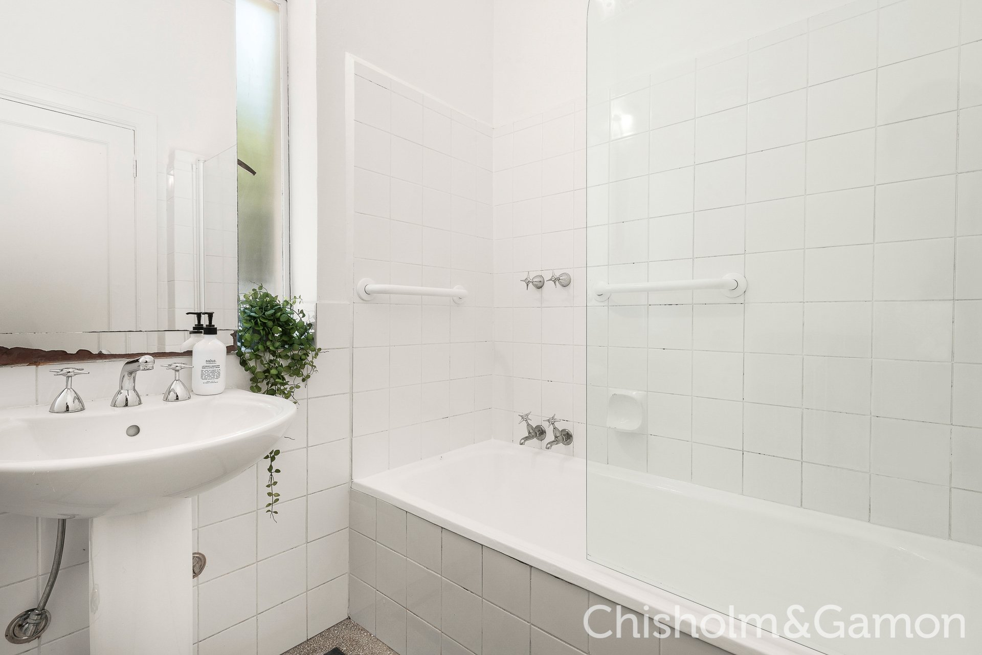 2/38 Ormond Road, Elwood image 8