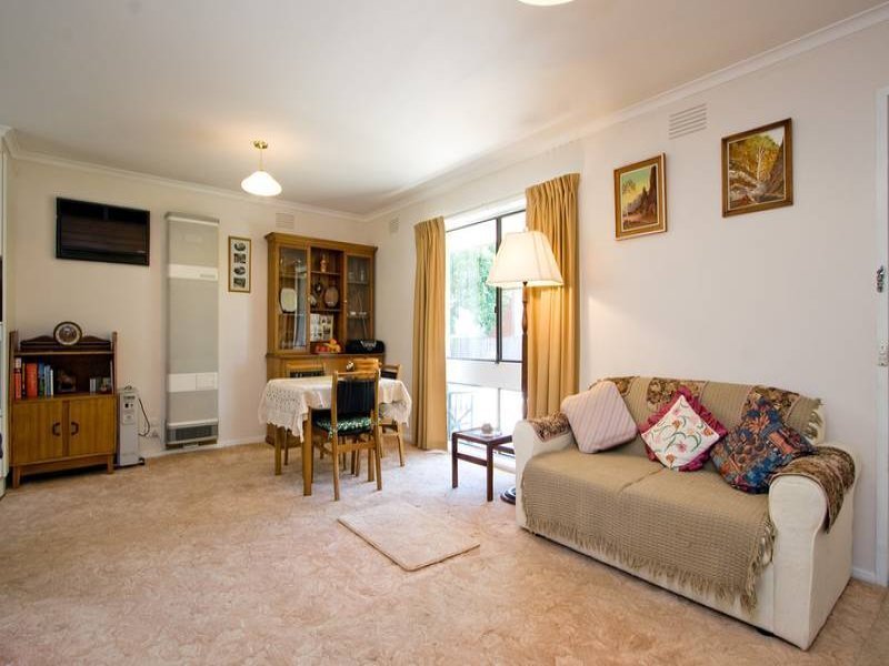 2/38 Stoda Street, Heathmont image 4